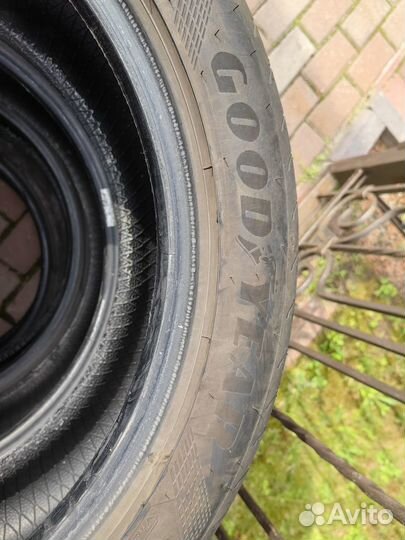 Goodyear Eagle F1 Asymmetric 3 215/50 R18 92W