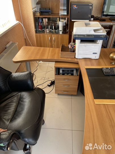 Офисная мебель бу