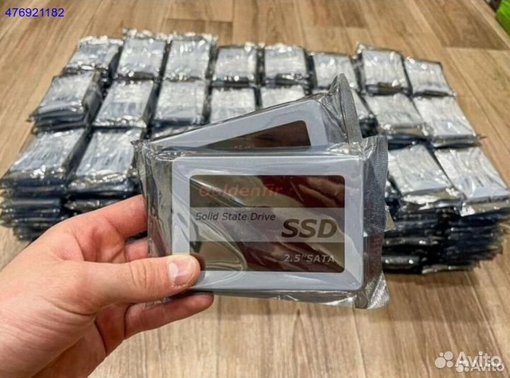 SSD диск с установленной Виндой 10 pro
