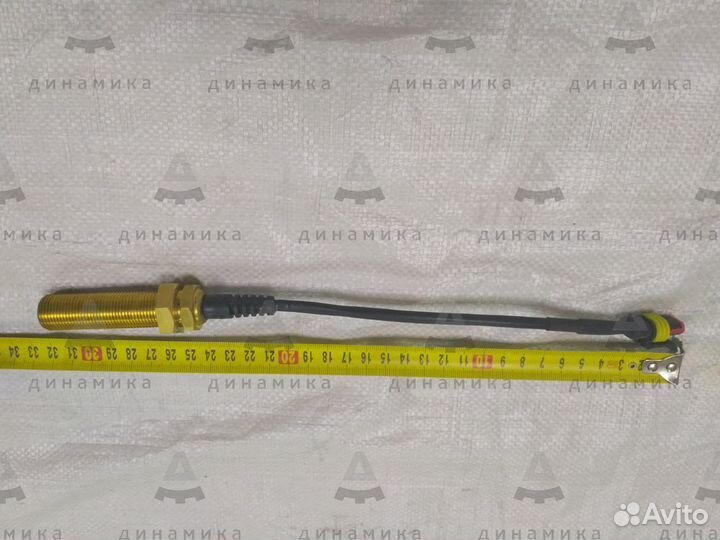 Датчик оборотов двигателя Deutz TD226