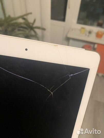 Планшет iPad air 2 64gb (Cellular + Wi-Fi)