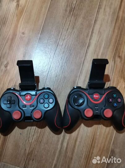 Геймпад, джойстик универсальный для телефона