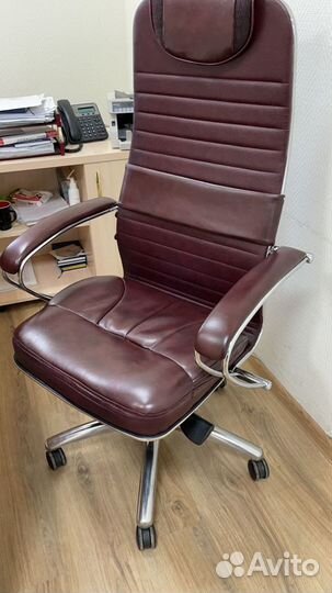 Перетяжка компьютерных кресел