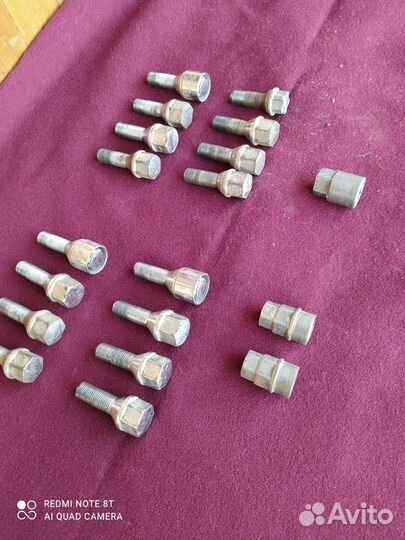 Болты + секретки для литых дисков ваз классика