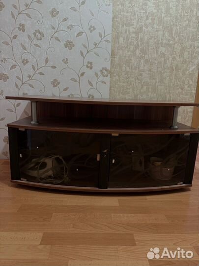 Тумба под телевизор