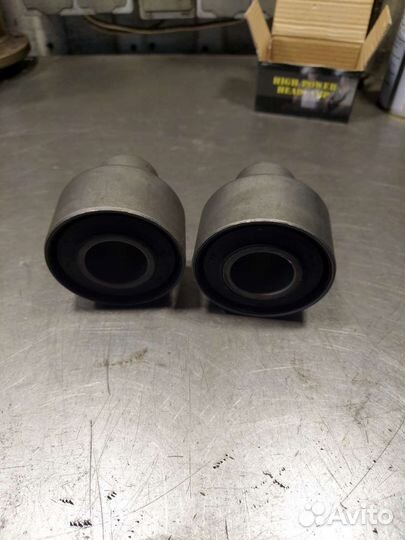 Сайлентблоки задней балки
