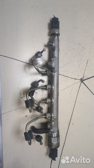 Рампа топливная Seat Leon 2, 2012