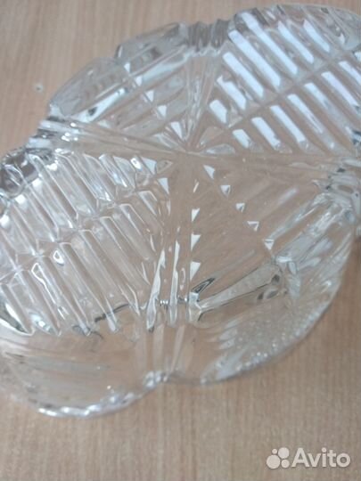 Большая хрустальная ваза