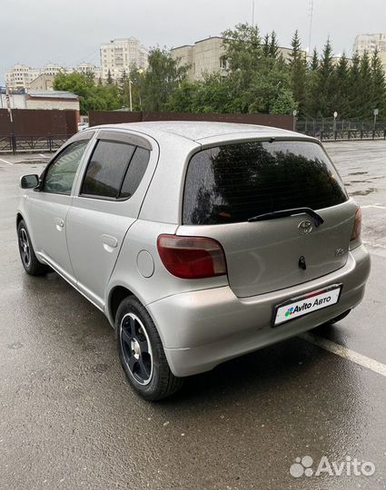 Toyota Vitz 1.0 AT, 1999, 300 000 км