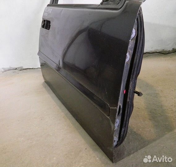 Дверь передняя правая Nissan Maxima J30