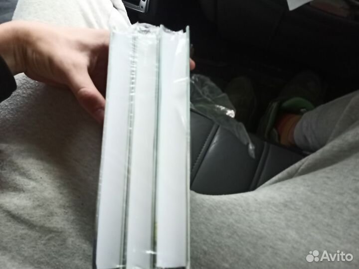 Атлант расправил плечи