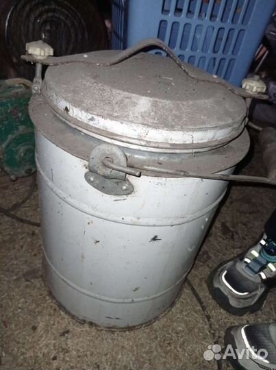 Фляга алюминиевая бу 40л и термос пищевой