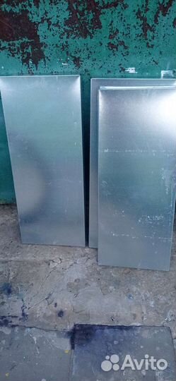 Полки металлические 70*30