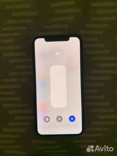 iPhone Xs, 64 ГБ