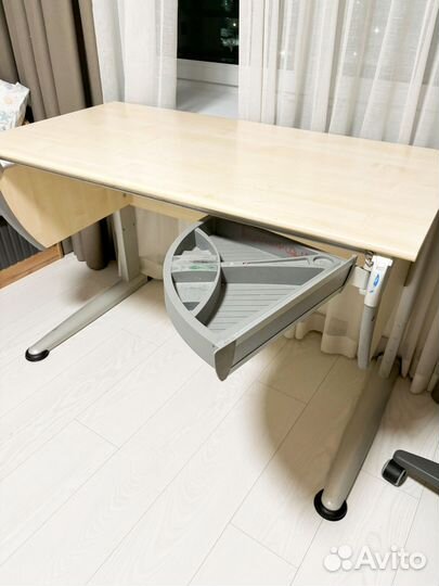 Детская растущая парта