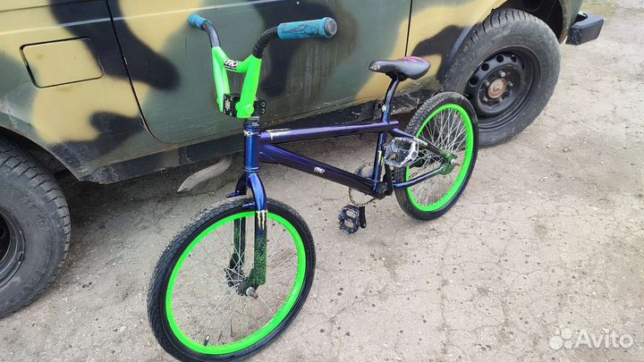 BMX Cobra exclusive