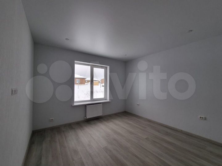 Коттедж 90 м² на участке 6 сот.