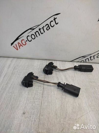 Форсунка стеклоомывателя с подогревом Skoda