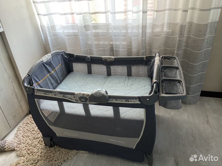 Манеж кровать Graco cuddle cove