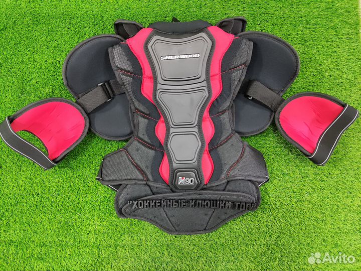 Нагрудник хоккейный (хоккейная форма)