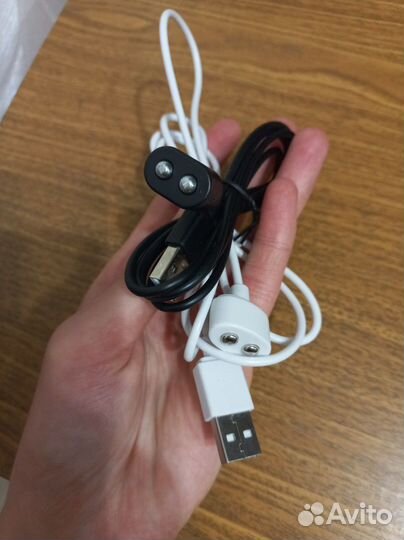 Зарядный магнитный кабель