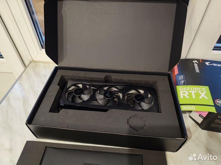 RTX 3050 8GB gigabyte aorus elit