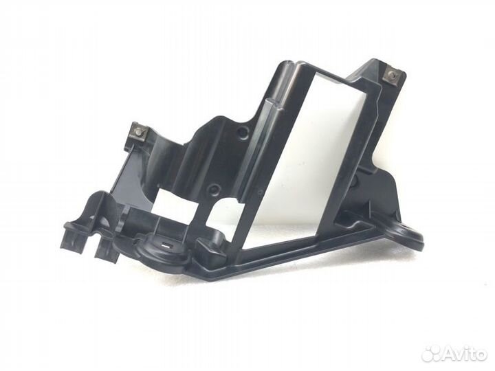 Кронштейн фары правый Bmw X5 E53 2005