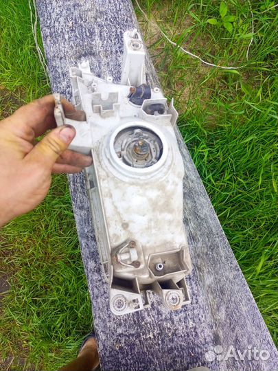 Фары mazda 323f ба Мазда