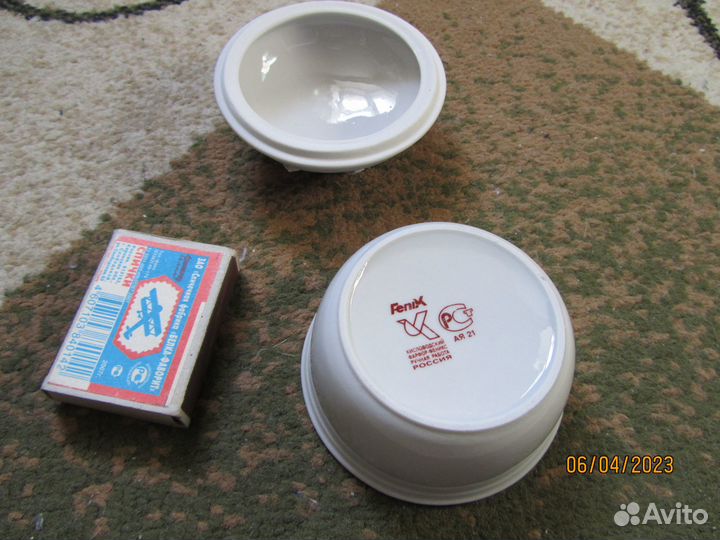 Шкатулки из дерева и фарфора