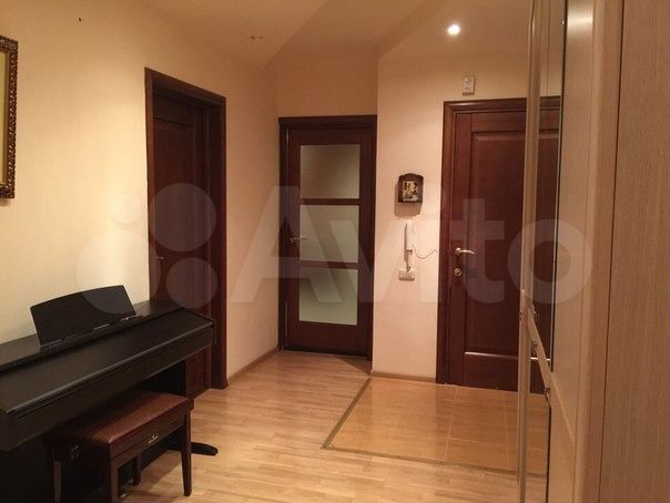 3-к. квартира, 78,4 м², 1/10 эт.