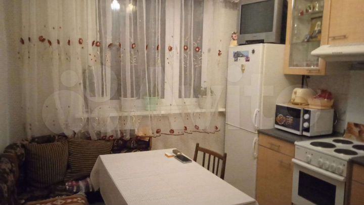 Комната 35 м² в 1-к., 2/17 эт.