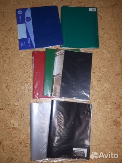 Новые канцелярские папки с файлами и без. Разные