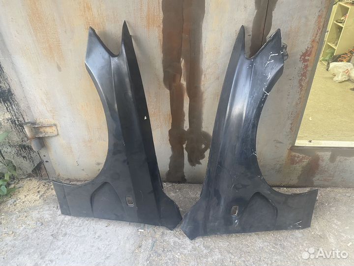 Пластиковые крылья на альтезу