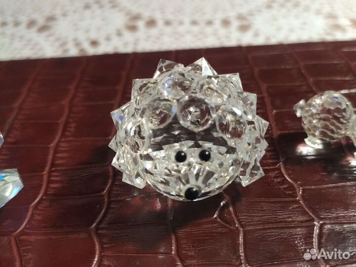 Фигурки из кристаллов Сваровски.Все с печатями