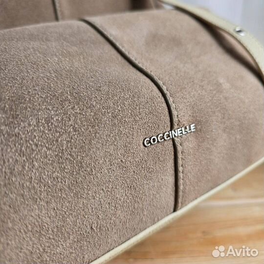 Сумка Coccinelle кожа и замша