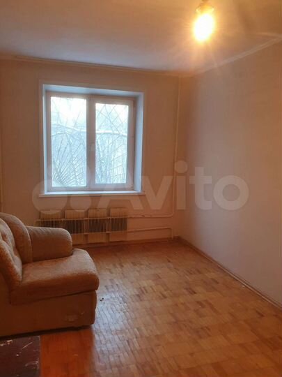 4-к. квартира, 86 м², 1/10 эт.