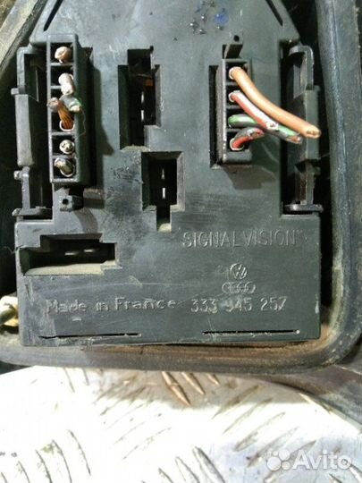 Фонарь задний левый Volkswagen Passat B3