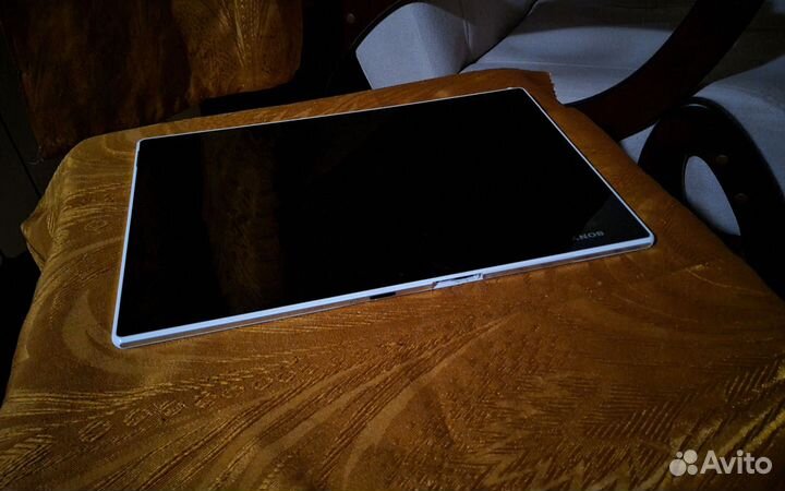 Sony Xperia Tablet Z2 б/у,под замену аккумулятора