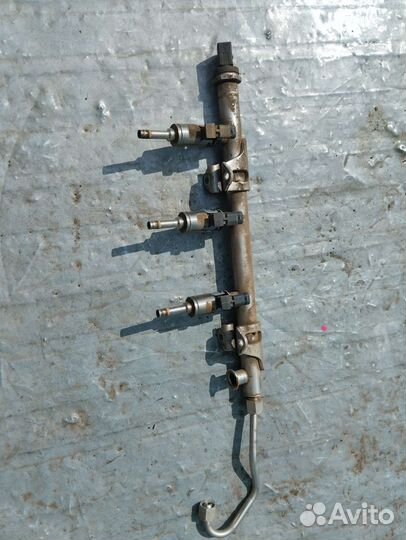 Рампа с форсунками 1.2 CJZ 105 Октавия Джетта Леон