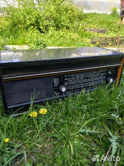 Радиола Урал 111