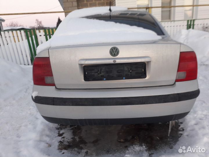 Volkswagen Passat б5 1.6 ARM -99г