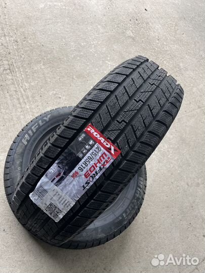 RoadX RX Frost WH03 215/65 R16 98H
