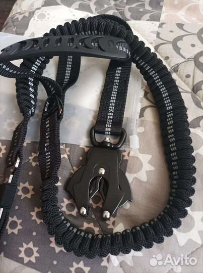 Ошейники и прорезиненные поводки для собак