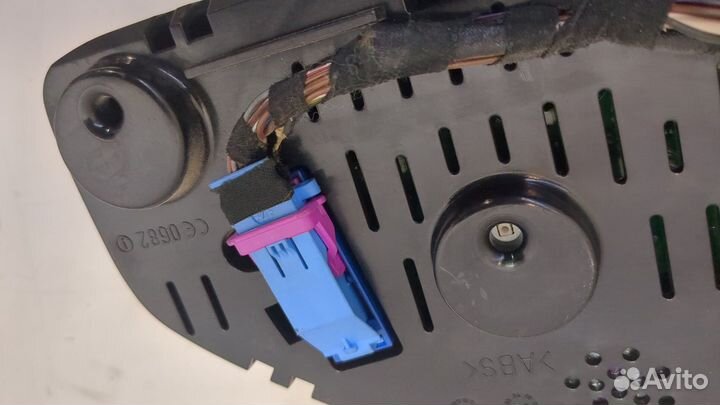 Щиток приборов Volkswagen Transporter 5, 2006