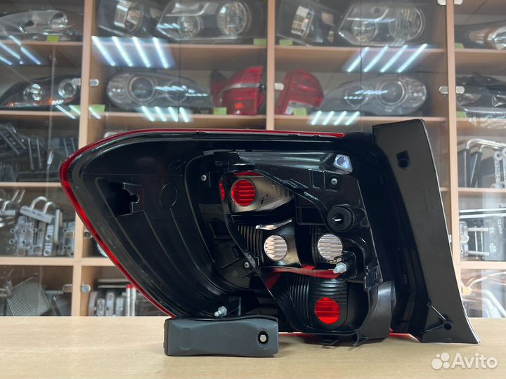 Фонарь задний Рено Сандеро Степвэй