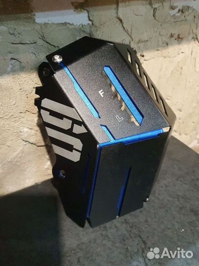 Кожух бочка антифриза Yamaha MT-09