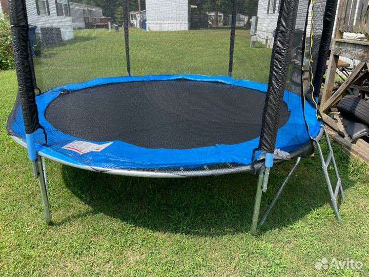 Батут с сеткой