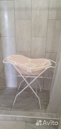 Детская ванночка с подставкой