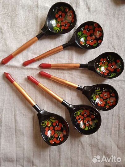 Деревянные ложки Хохлома