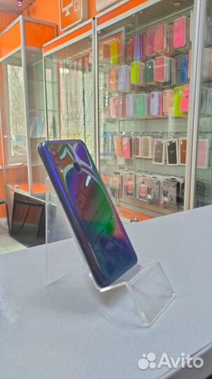 Samsung Galaxy A40, 4/64 ГБ